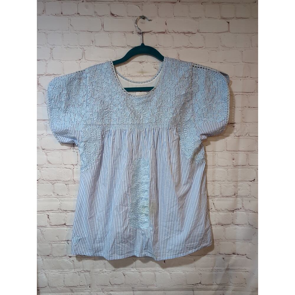 J. Marie Blue Stripe Sz XS Floral Embroidered Eyelet Cap Sleeve Peasant Top